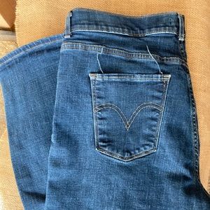 Levi’s Jeans
